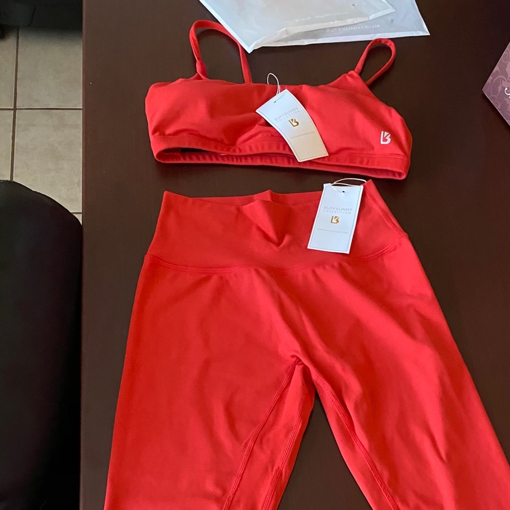 Buffbunny legging and bra set